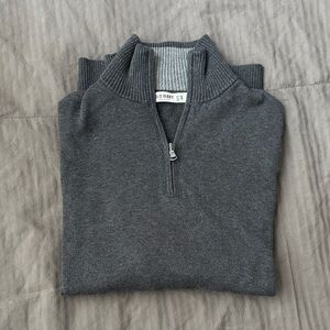 🔻CLOSET SALE: EVERYTHING MUST GO🔻 Old Navy Men's Charcoal Zip-Up Sweater